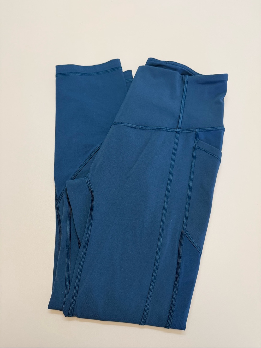 Lululemon All The Right Places Low-Rise Pant II - Picture 7 of 8